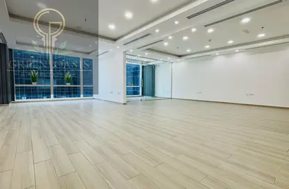 Office Space - Studio - 2 Bathrooms for rent in Tamani Art Tower - Business Bay - Dubai