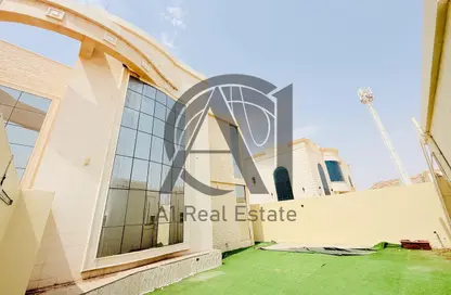 Villa - 3 Bedrooms - 4 Bathrooms for rent in Shaab Al Askar - Zakher - Al Ain