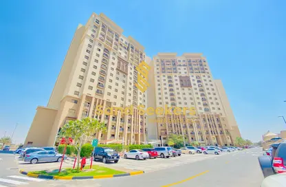 Apartment - 1 Bedroom - 2 Bathrooms for rent in Mussafah Gardens - Mussafah - Abu Dhabi