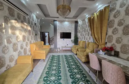 Villa - 5 Bedrooms - 7 Bathrooms for rent in Al Yasmeen 1 - Al Yasmeen - Ajman