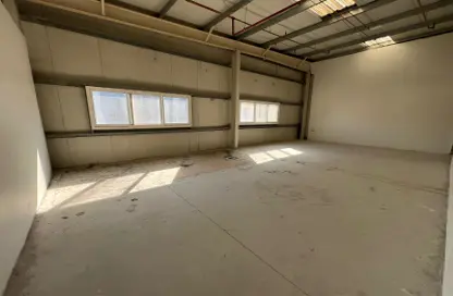 مستودع - استوديو للايجار في المرحلة 1 - مجمع دبي للاستثمار - دبي