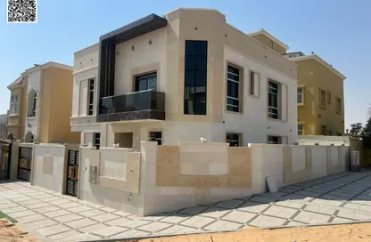 Villa - 5 Bedrooms - 7 Bathrooms for sale in Al Yasmeen 1 - Al Yasmeen - Ajman