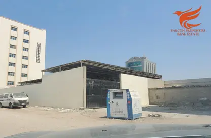 مستودع - استوديو - 3 حمامات للايجار في النخيل - رأس الخيمة