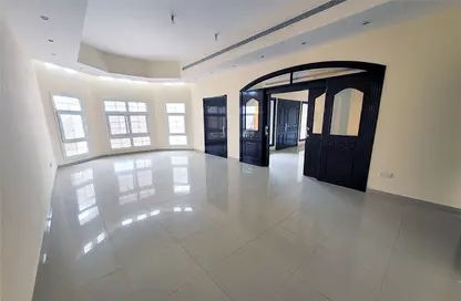 Villa - 5 Bedrooms - 6 Bathrooms for rent in Mohamed Bin Zayed City - Abu Dhabi