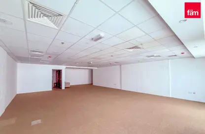 Office Space - Studio for sale in The Regal Tower - Business Bay - Dubai