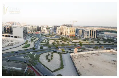 Apartment - 1 Bedroom - 2 Bathrooms for rent in Miraclz Tower by Danube - Arjan - Dubai