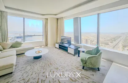 Apartment - 1 Bedroom - 2 Bathrooms for rent in The Palm Tower - Palm Jumeirah - Dubai