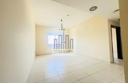 Apartment - 1 Bedroom - 2 Bathrooms for rent in Al Hoor Building - Muwaileh Commercial - Sharjah