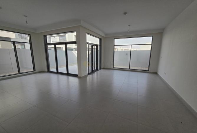 15543768 - صورة العقار 3