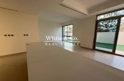 Empty Room image for: Townhouse - 4 Bedrooms - 4 Bathrooms for rent in Reem Community - Arabian Ranches 2 - Dubai, Image 1