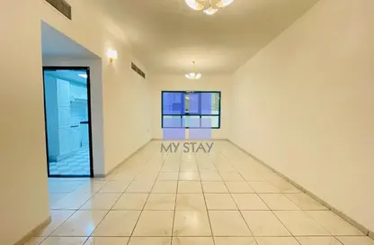 Apartment - 1 Bedroom - 2 Bathrooms for rent in White Crown Building - Sheikh Zayed Road - Dubai
