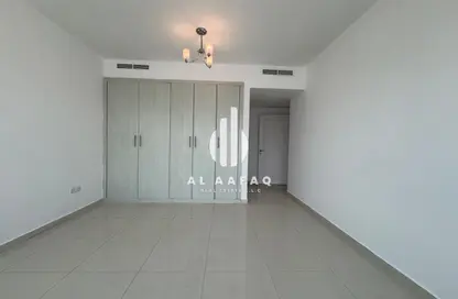 Apartment - 2 Bedrooms - 3 Bathrooms for rent in Al Majaz 1 - Al Majaz - Sharjah