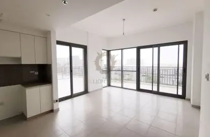 Apartment - 2 Bedrooms - 2 Bathrooms for rent in Zahra Apartments 2B - Zahra Apartments - Town Square - Dubai