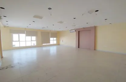 Empty Room image for: Office Space - Studio - 1 Bathroom for rent in Wadi AL AIN 1 - Al Noud - Al Ain, Image 1