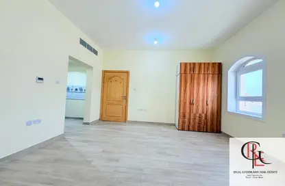 Apartment - Studio - 1 Bathroom for rent in Mohamed Bin Zayed Centre - Mohamed Bin Zayed City - Abu Dhabi