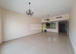 Empty Room image for: Apartment - 2 bedrooms - 3 bathrooms for rent in Stadium Point - Dubai Sports City - Dubai, Image 1