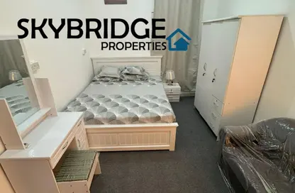 Apartment - Studio - 1 Bathroom for rent in Al Karamah - Abu Dhabi