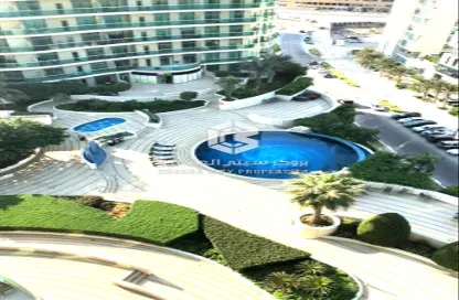 صورة لـ حوض سباحة شقة - 3 غرف نوم - 4 حمامات للبيع في أبراج الشاطئ - شمس أبوظبي - جزيرة الريم - أبوظبي ، صورة رقم 1
