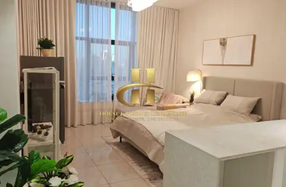 Apartment - Studio - 1 Bathroom for rent in The Square Tower - Jumeirah Village Circle - Dubai
