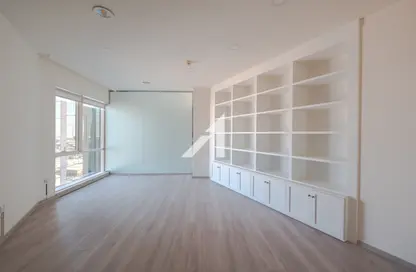 Office Space - Studio - 2 Bathrooms for rent in Fairmont Hotel - Sheikh Zayed Road - Dubai