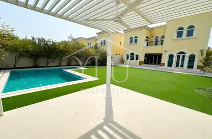 Villa - 3 Bedrooms - 3 Bathrooms for rent in Legacy - Jumeirah Park - Dubai