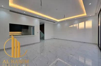 Villa - 4 Bedrooms - 5 Bathrooms for sale in West Village - Al Furjan - Dubai