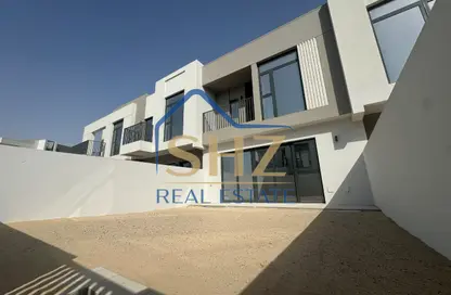 Townhouse - 3 Bedrooms - 3 Bathrooms for rent in Greenviews 2 - EMAAR South - Dubai South (Dubai World Central) - Dubai