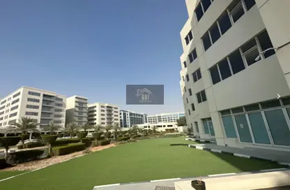متجر - استوديو - 2 حمامات للايجار في المرحلة 1 - مجمع دبي للإستثمار - دبي