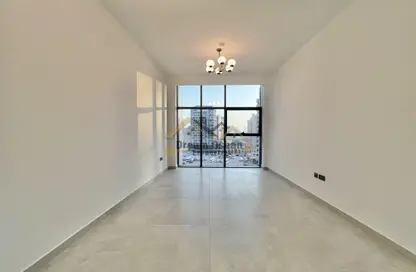 Apartment - 1 Bedroom - 2 Bathrooms for rent in Sama Al Jaddaf - Al Jaddaf - Dubai