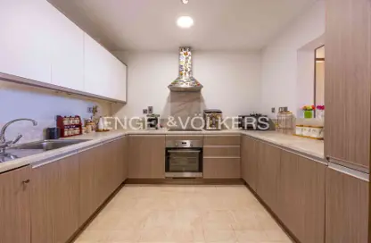 Apartment - 1 Bedroom - 2 Bathrooms for rent in Mughal - Grandeur Residences - Palm Jumeirah - Dubai