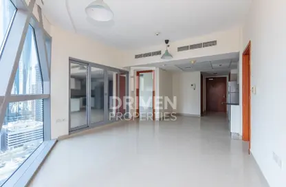 صورة لـ غرفة فارغة شقة - 2 غرف نوم - 3 حمامات للايجار في A بارك  تاور - أبراج بارك تاورز - مركز دبي المالي العالمي - دبي ، صورة رقم 1