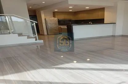 Townhouse - 4 Bedrooms - 3 Bathrooms for sale in Silver Springs - DAMAC Hills - Dubai