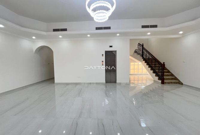 15586260 - Property Image 2