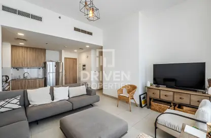 Apartment - 2 Bedrooms - 2 Bathrooms for sale in Parkside - Town Square - Dubai