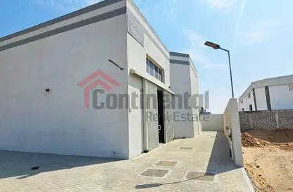 مستودع - استوديو - 1 حمام للايجار في الصجعة - الشارقة