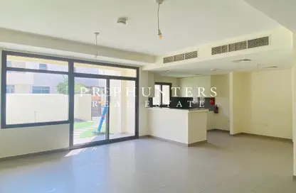 Townhouse - 3 Bedrooms - 4 Bathrooms for rent in Noor Townhouses - Town Square - Dubai