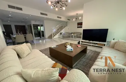 Villa - 4 Bedrooms - 5 Bathrooms for rent in Circle Villas - Jumeirah Village Circle - Dubai
