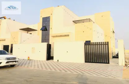 Villa - 4 Bedrooms - 6 Bathrooms for sale in Al Helio - Ajman
