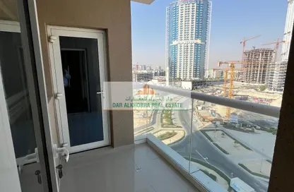 Apartment - Studio - 1 Bathroom for rent in Siraj Tower - Arjan - Dubai