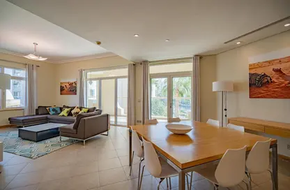 Apartment - 2 Bedrooms - 3 Bathrooms for rent in Al Das - Shoreline Apartments - Palm Jumeirah - Dubai