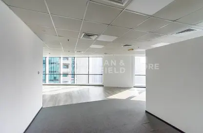 Office Space - Studio for rent in The Regal Tower - Business Bay - Dubai