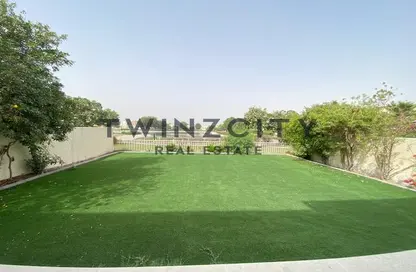 فيلا - 3 غرف نوم - 2 حمامات للايجار في الينابيع 7 - الينابيع - دبي فيلا - 3 غرف نوم - 2 حمامات للايجار في الينابيع 7 - الينابيع - دبي