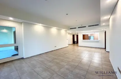 Apartment - 2 Bedrooms - 3 Bathrooms for rent in Marina Residences 3 - Marina Residences - Palm Jumeirah - Dubai