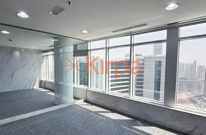 Office Space - Studio - 1 Bathroom for rent in Clover Bay Tower - Business Bay - Dubai