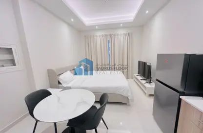 صورة لـ غرفة- غرفة النوم شقة - 1 حمام للايجار في برج هيرا - مدينة دبي الرياضية - دبي ، صورة رقم 1