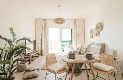Apartment - Studio - 1 Bathroom for rent in Waters Edge - Yas Island - Abu Dhabi