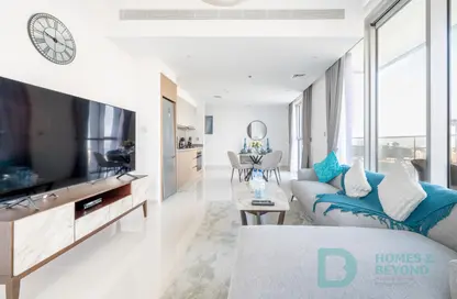 Living / Dining Room image for: Apartment - 1 Bedroom - 1 Bathroom for rent in Beach Isle - EMAAR Beachfront - Dubai Harbour - Dubai, Image 1