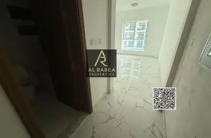 Apartment - Studio - 1 Bathroom for rent in Oasis Tower - Al Rashidiya 1 - Al Rashidiya - Ajman