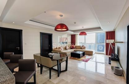 شقة - غرفة نوم - 2 حمامات للايجار في تايم مام ريزيدنس - شارع الكورنيش - أبوظبي