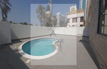 Villa - 5 Bedrooms for rent in Corniche Road - Abu Dhabi
